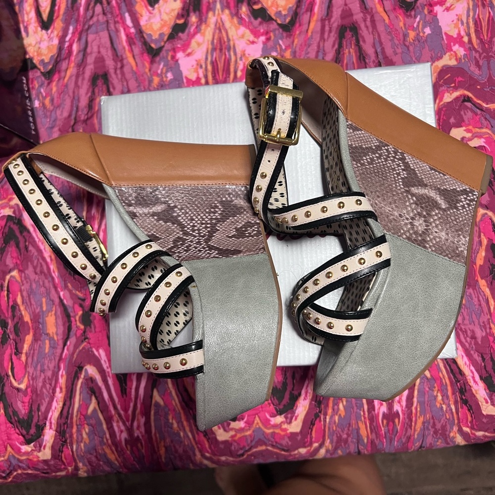 Women's Jessica Simpson Platform Wedge Sandals with Studded Straps